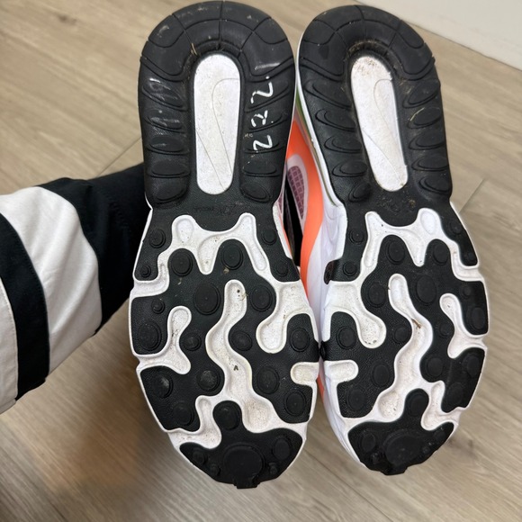 Nike Air Max 270 React SE Light Sneaker Arctic Pink/Orange Pulse/White/Black - Picture 13 of 14
